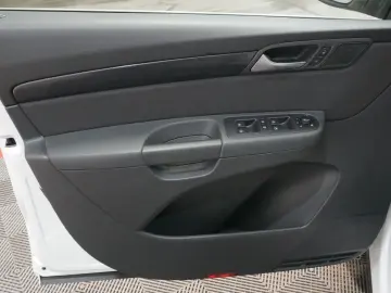 Sharan United 2.0 TDI  7 Sitzer  AHK NAVI