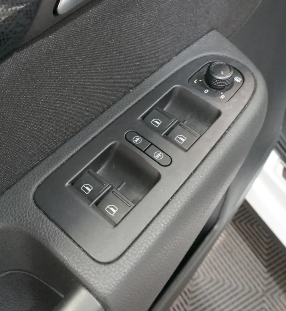 Sharan United 2.0 TDI  7 Sitzer  AHK NAVI