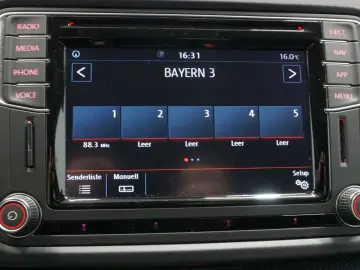 Sharan United 2.0 TDI  7 Sitzer  AHK NAVI