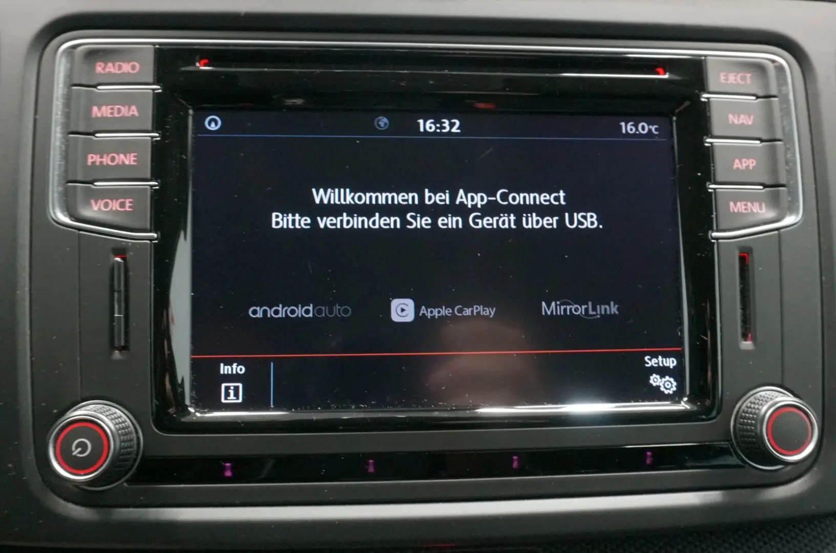 Sharan United 2.0 TDI  7 Sitzer  AHK NAVI