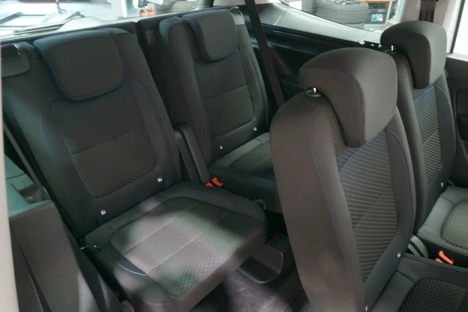 Sharan United 2.0 TDI  7 Sitzer  AHK NAVI