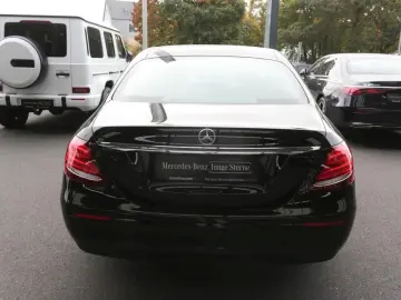 E 200 d Comand Distronic  360  Spiegel-Paket