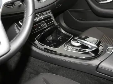 E 200 d Comand Distronic  360  Spiegel-Paket