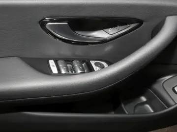 E 200 d Comand Distronic  360  Spiegel-Paket