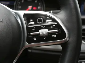 E 200 d Comand Distronic  360  Spiegel-Paket