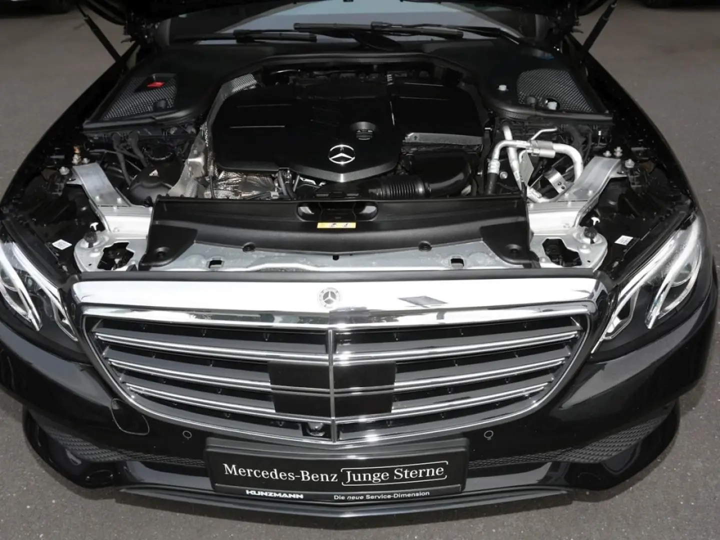 E 200 d Comand Distronic  360  Spiegel-Paket