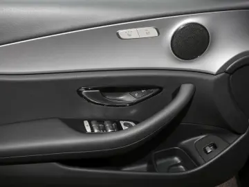 E 200 d Comand Distronic  360  Spiegel-Paket