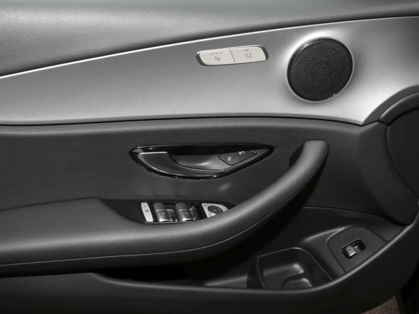 E 200 d Comand Distronic  360  Spiegel-Paket