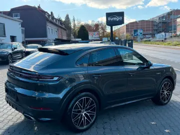 Cayenne Coupe E-Hybrid Panorama