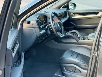 Cayenne Coupe E-Hybrid Panorama