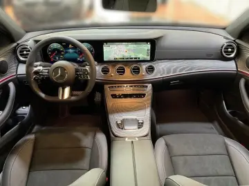 E 200 Limousine AMG  Pano  Kamera  Memory  Totw.