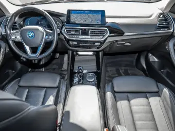 X3 xDrive30e AHK RFK NAVI LED PDC V H DAB Klima