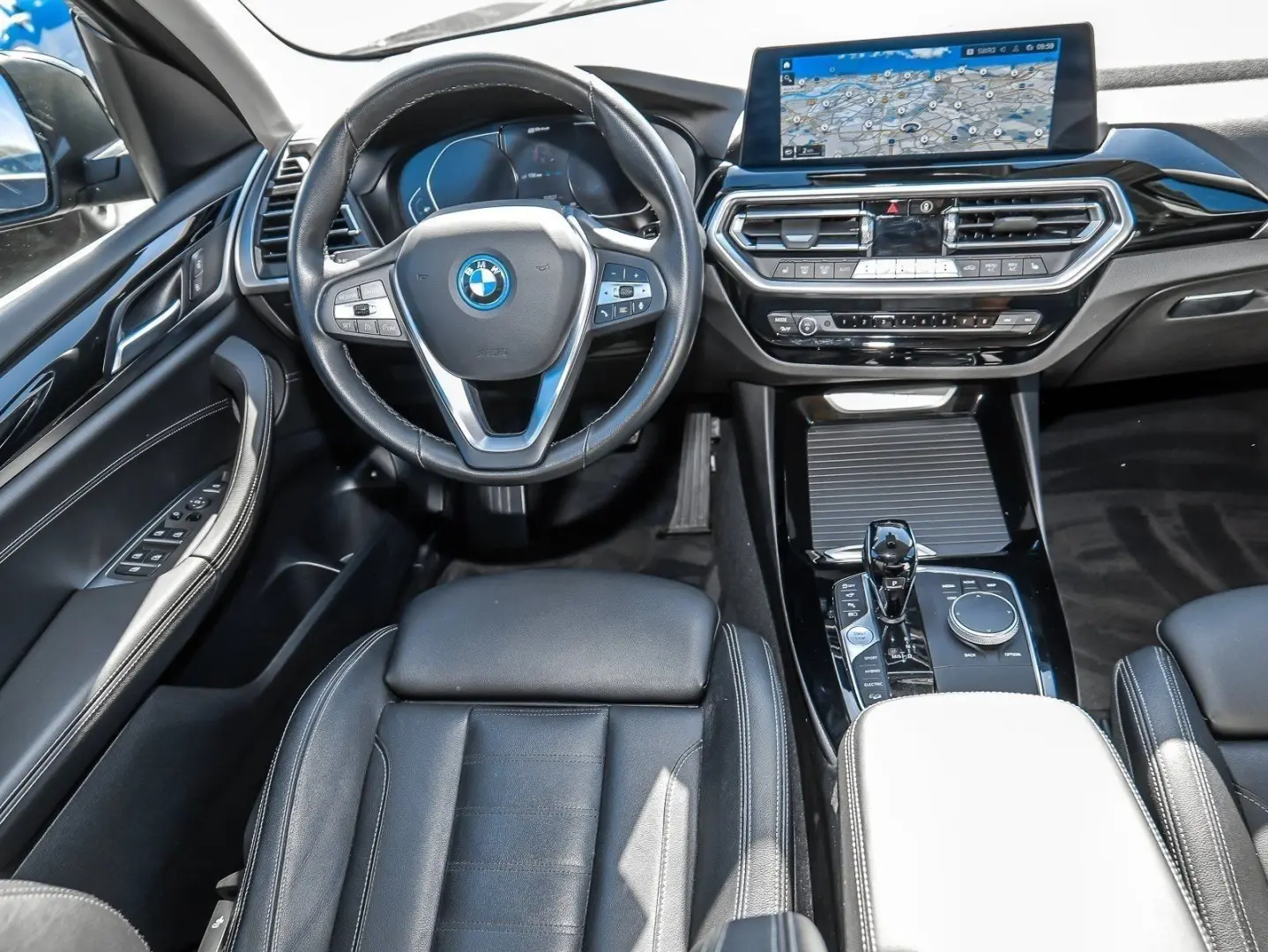 X3 xDrive30e AHK RFK NAVI LED PDC V H DAB Klima