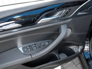 X3 xDrive30e AHK RFK NAVI LED PDC V H DAB Klima