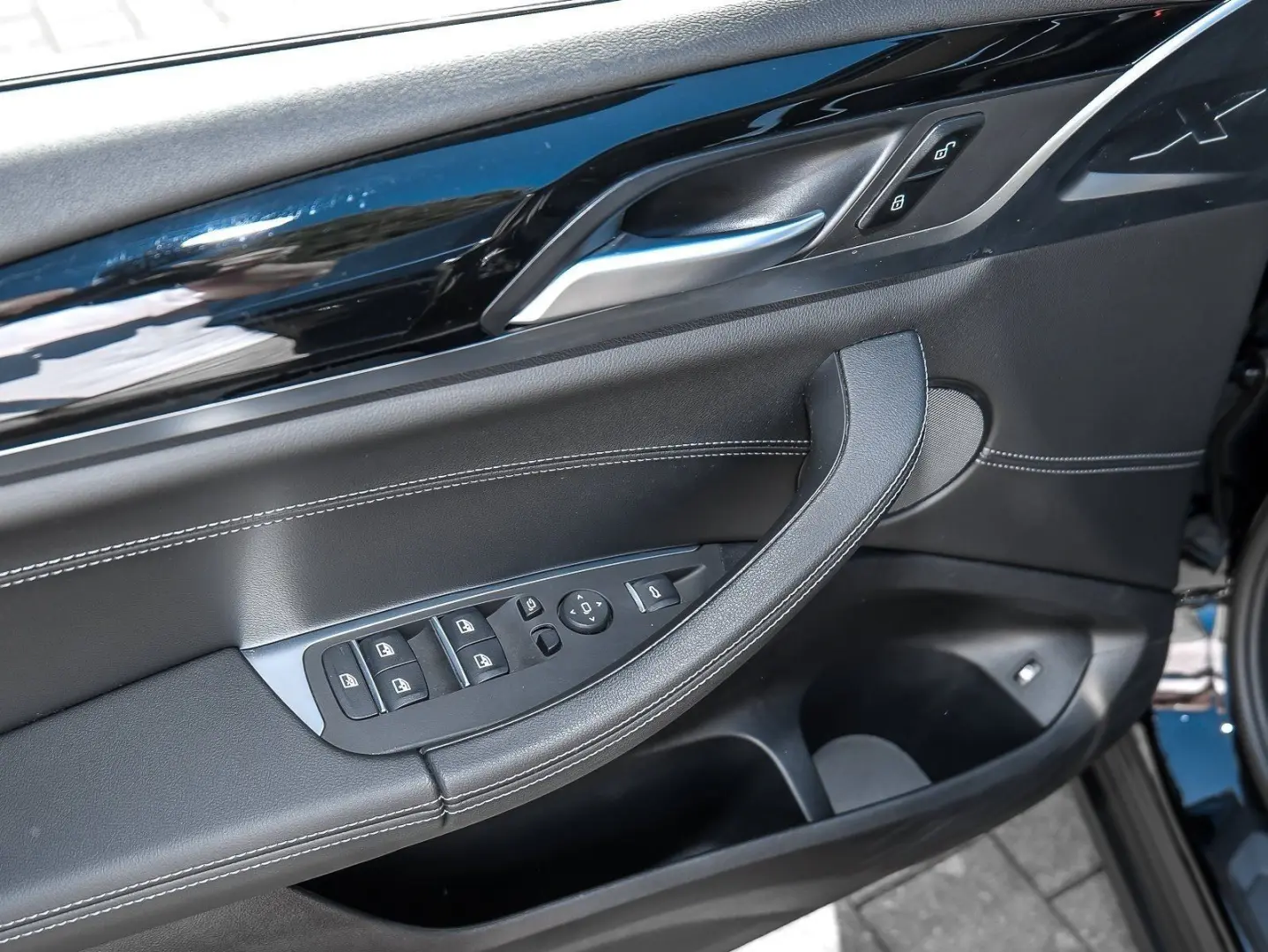 X3 xDrive30e AHK RFK NAVI LED PDC V H DAB Klima