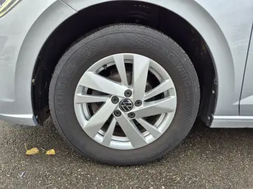 Volkswagen Polo STYLE 1.0 TSI 95 CP 2023