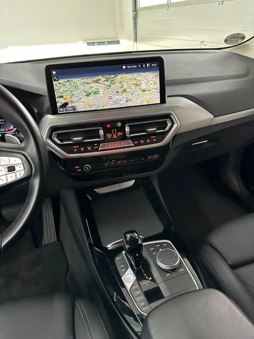 X3 xD 30e Sport Live C. Leder Memory ACC LED DAB