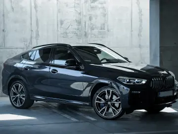 BMW X6 M50