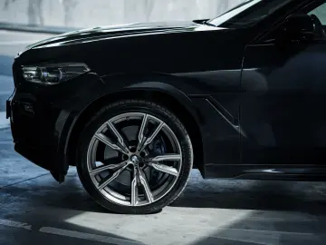 BMW X6 M50