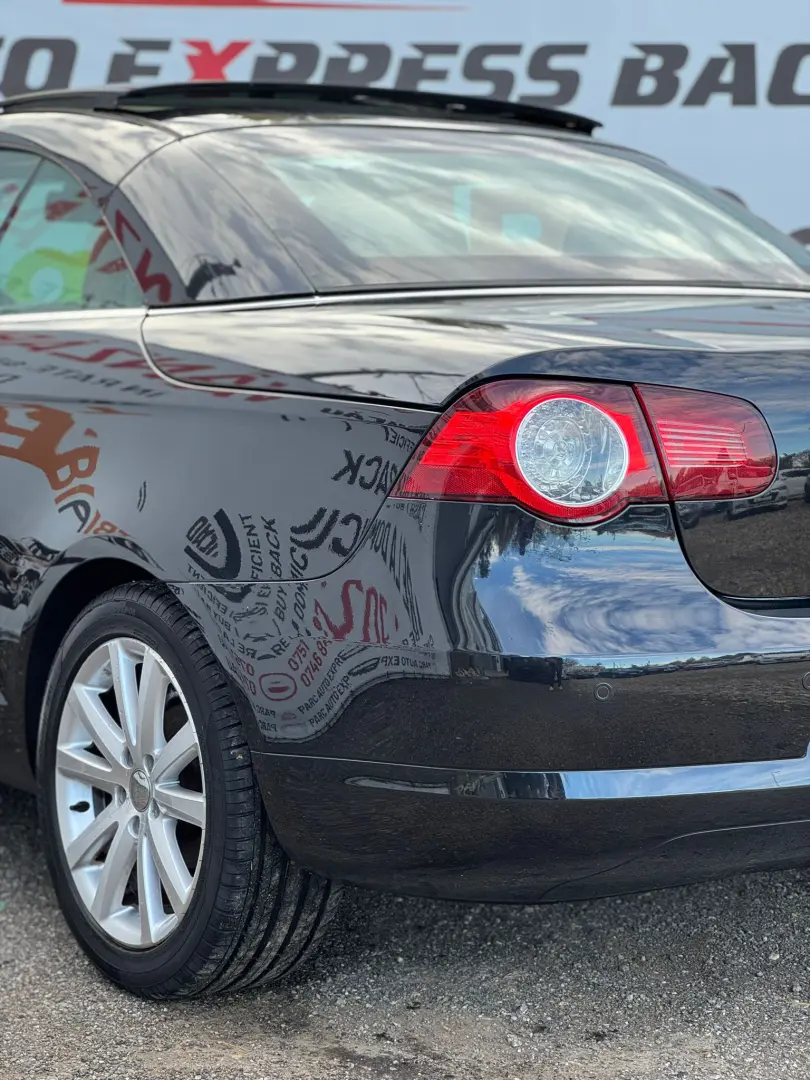VOLKSWAGEN EOS