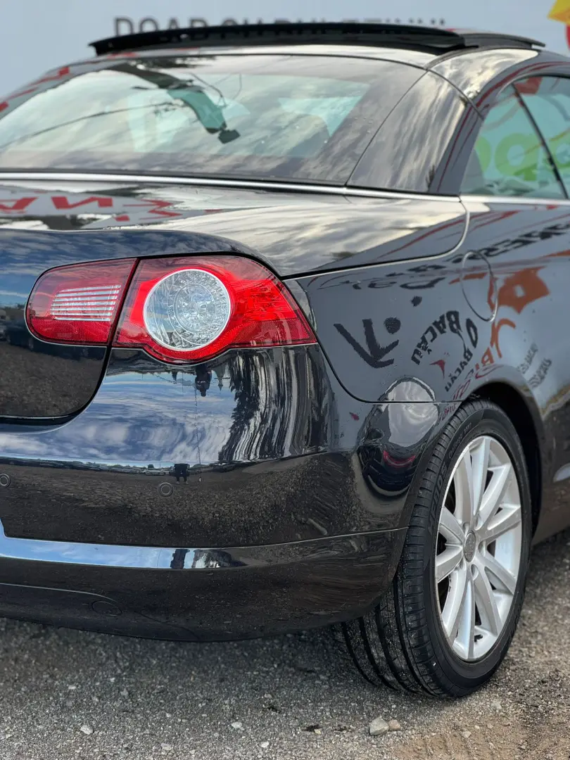 VOLKSWAGEN EOS