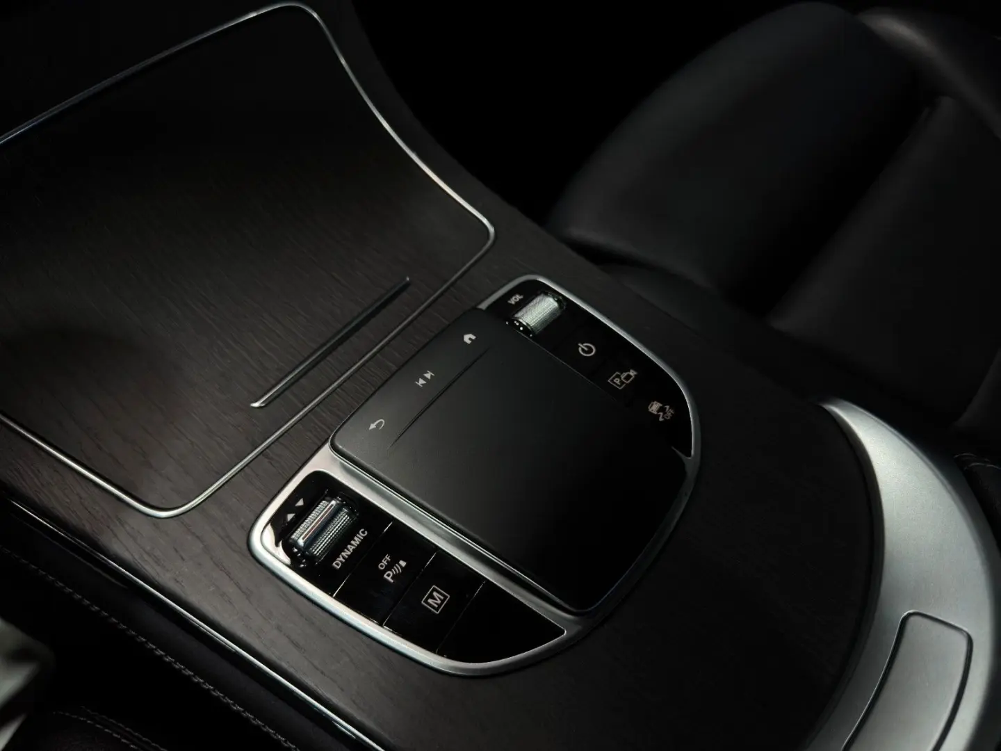 GLC 300 Coupe 4Matic STHZ BURM LED 360  DAB