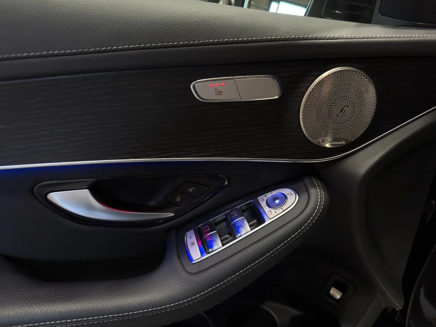 GLC 300 Coupe 4Matic STHZ BURM LED 360  DAB