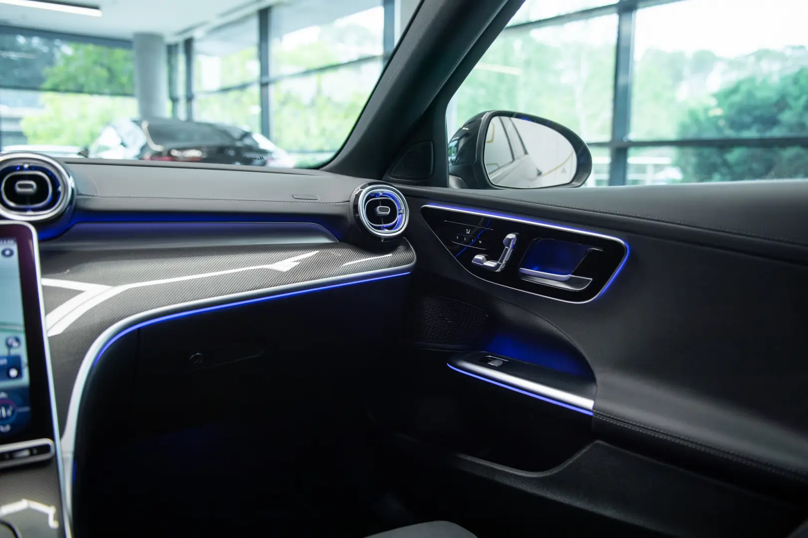 Mercedes-Benz C 300 e Plug-in Hybrid 9G-Tronic