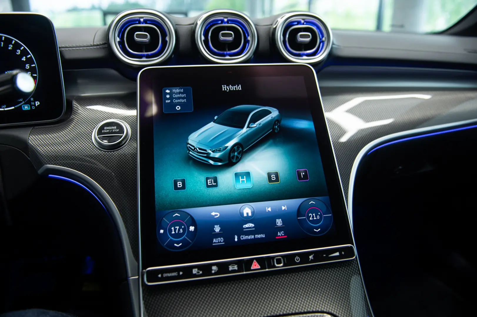 Mercedes-Benz C 300 e Plug-in Hybrid 9G-Tronic