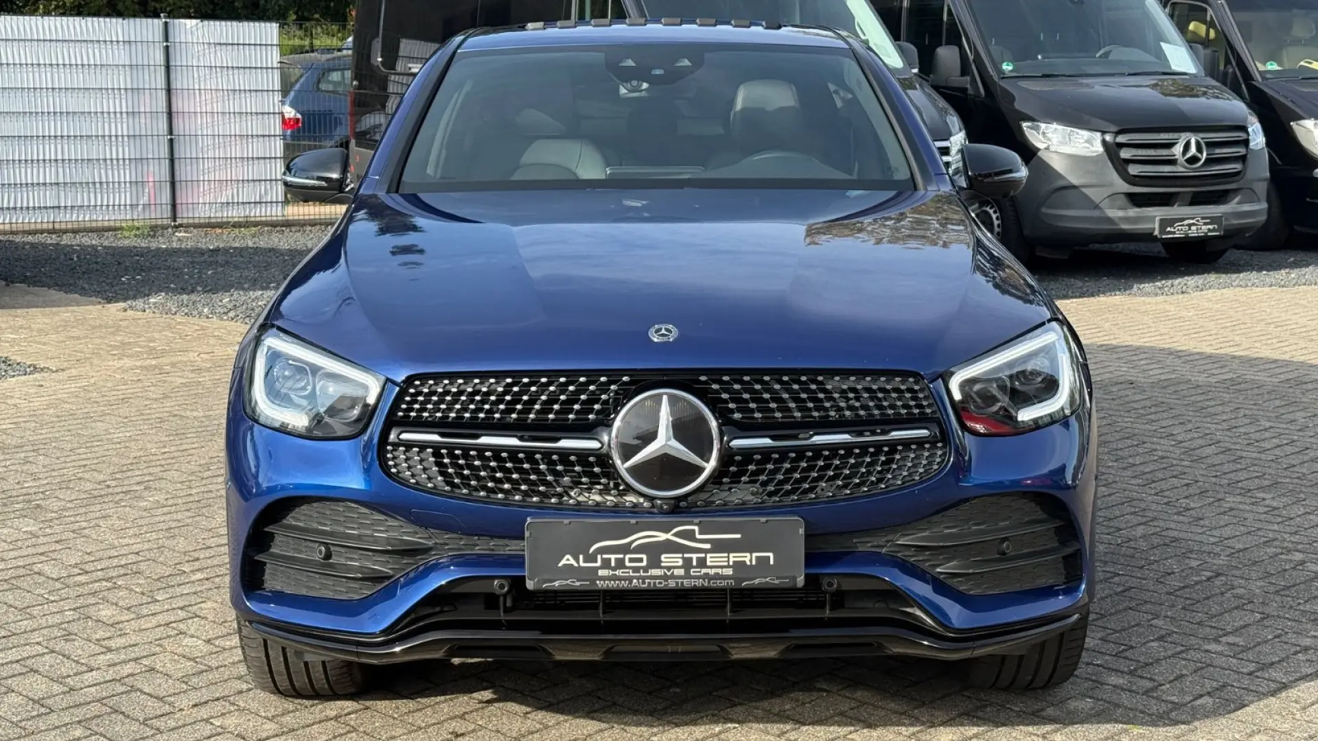 GLC 300 Coupe 4M AMG DISTR  MBUX  NIGHT 360 20