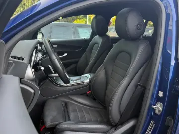 GLC 300 Coupe 4M AMG DISTR  MBUX  NIGHT 360 20