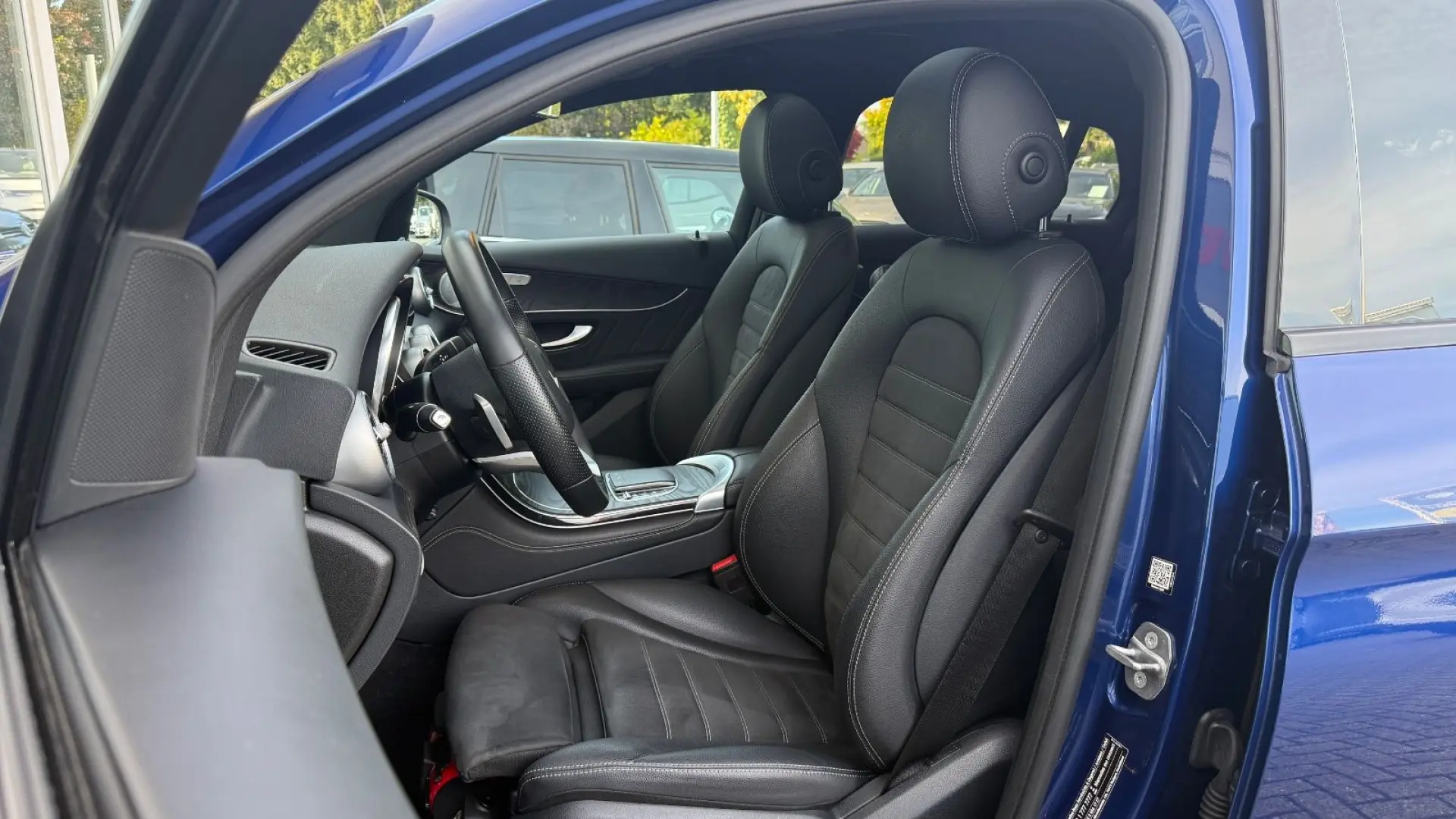 GLC 300 Coupe 4M AMG DISTR  MBUX  NIGHT 360 20