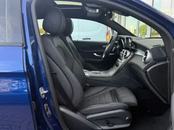 GLC 300 Coupe 4M AMG DISTR  MBUX  NIGHT 360 20