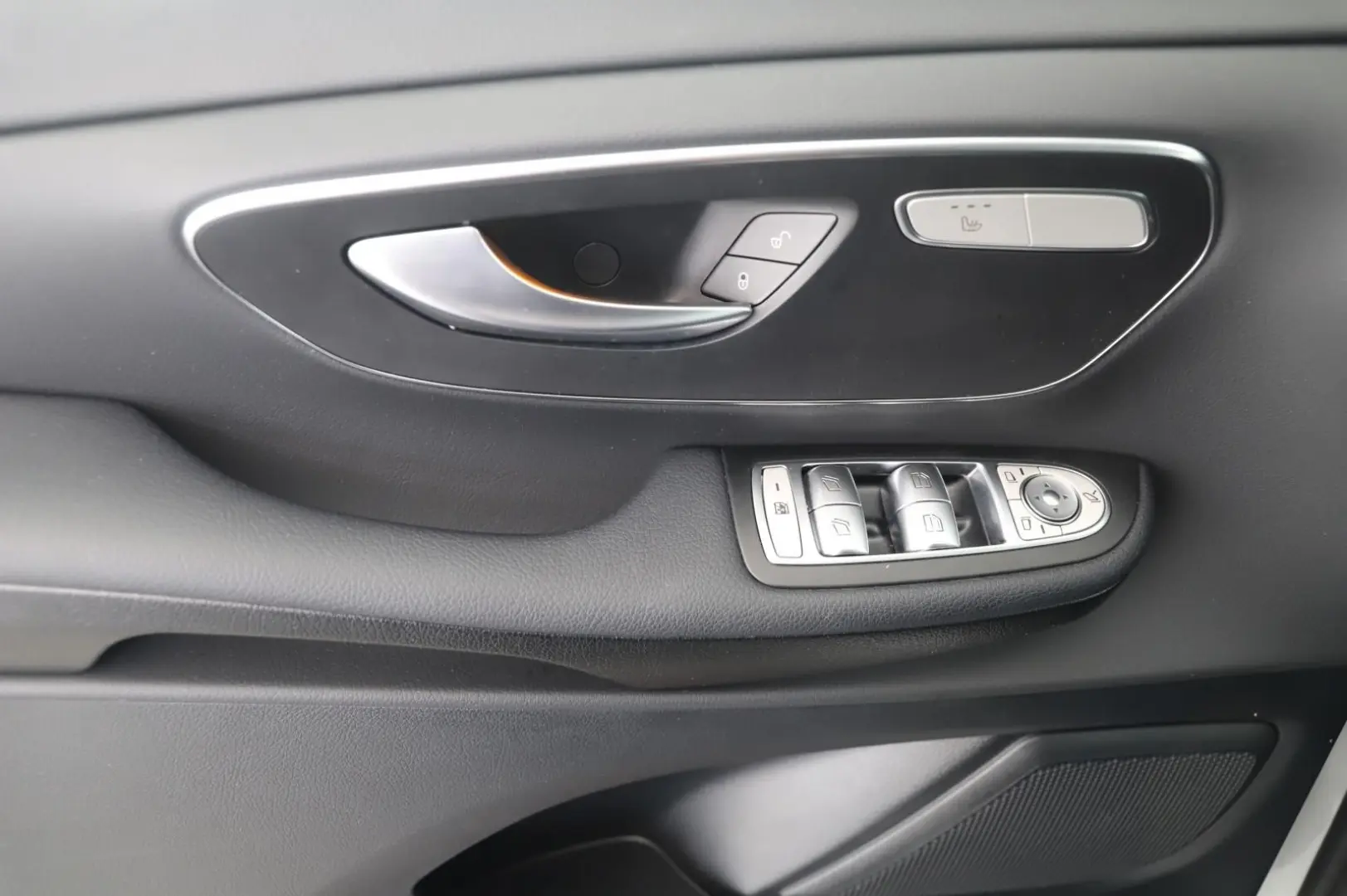 V 250 d Edition XL Extralang L3 Sport-Pak 8Sitze