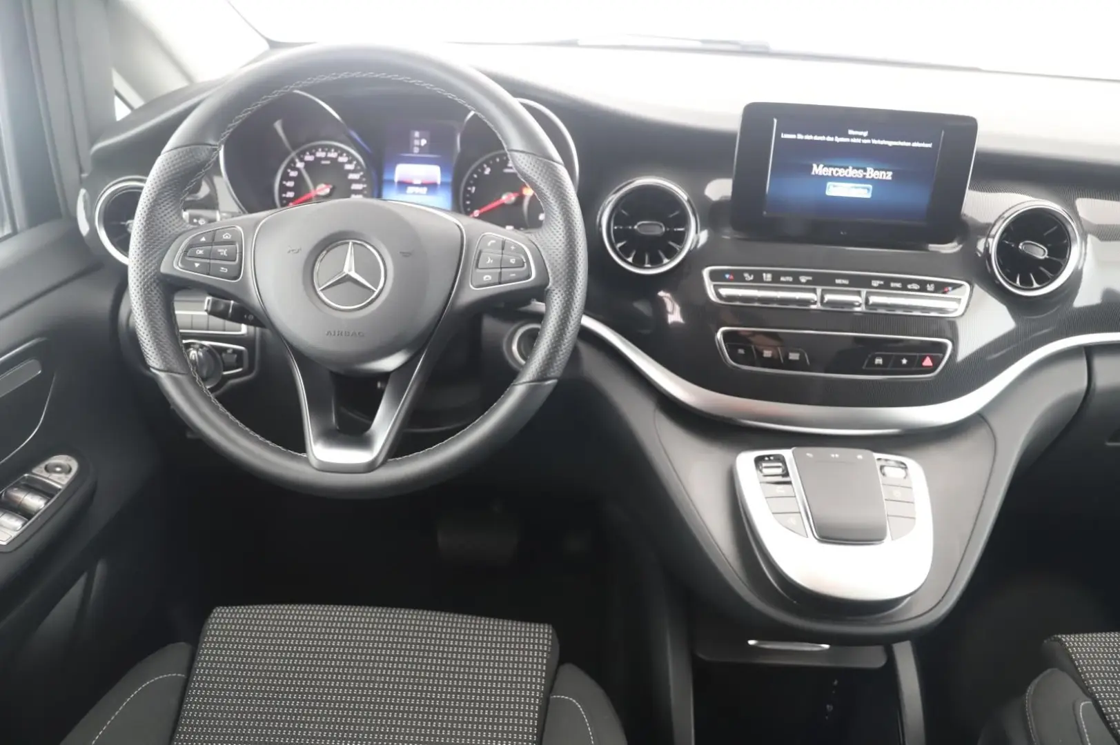 V 250 d Edition XL Extralang L3 Sport-Pak 8Sitze