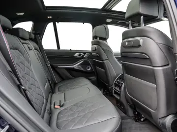 BMW X5 40i M-Sport Pro LUFT PANO-SKY INTEGR