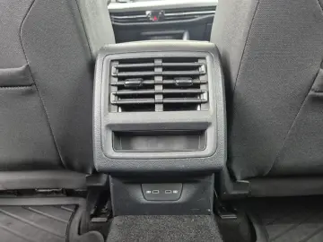 Volkswagen Golf 1.0 eTSI MHEV 110 CP DSG Life 2024