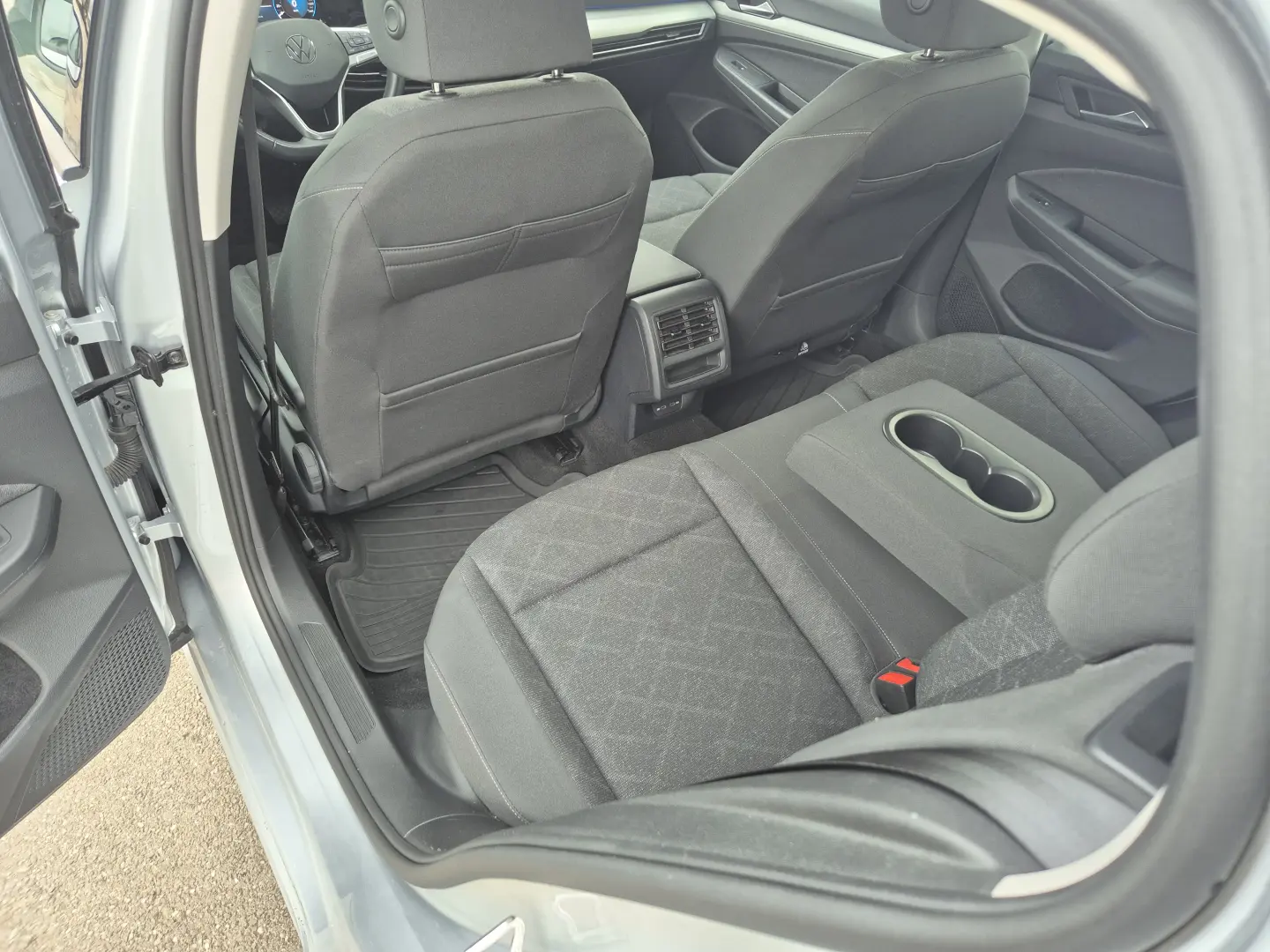 Volkswagen Golf 1.0 eTSI MHEV 110 CP DSG Life 2024