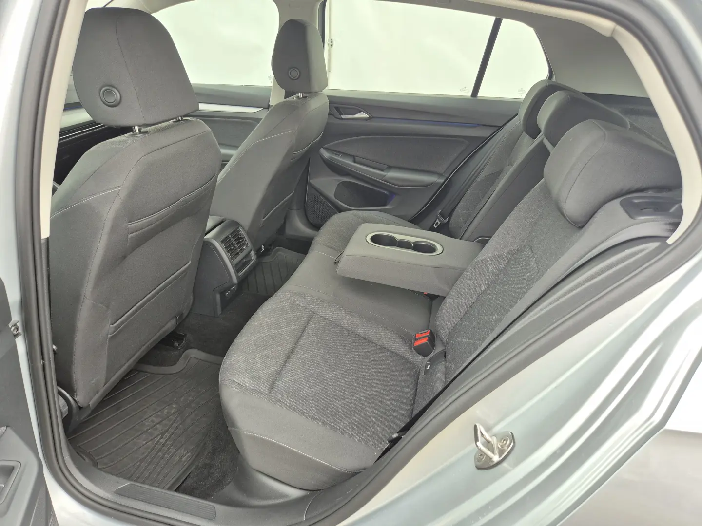 Volkswagen Golf 1.0 eTSI MHEV 110 CP DSG Life 2024