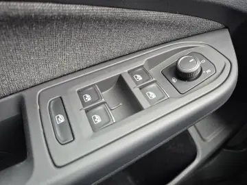 Volkswagen Golf 1.0 eTSI MHEV 110 CP DSG Life 2024