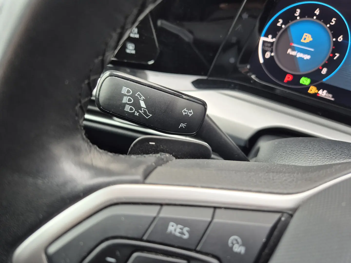 Volkswagen Golf 1.0 eTSI MHEV 110 CP DSG Life 2024