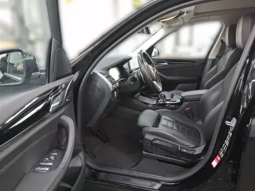 X3 xDrive20d Laser HeadUp Panoramadach Stop&Go P