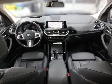 X3 xDrive20d Laser HeadUp Panoramadach Stop&Go P