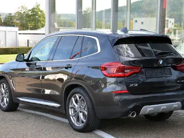 X3 xDrive 30e xLine Head-Up Sportsitze el.AHK