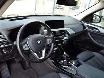 X3 xDrive 30e xLine Head-Up Sportsitze el.AHK