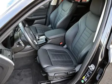 X3 xDrive 30e xLine Head-Up Sportsitze el.AHK