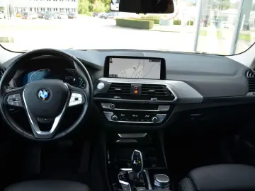 X3 xDrive 30e xLine Head-Up Sportsitze el.AHK