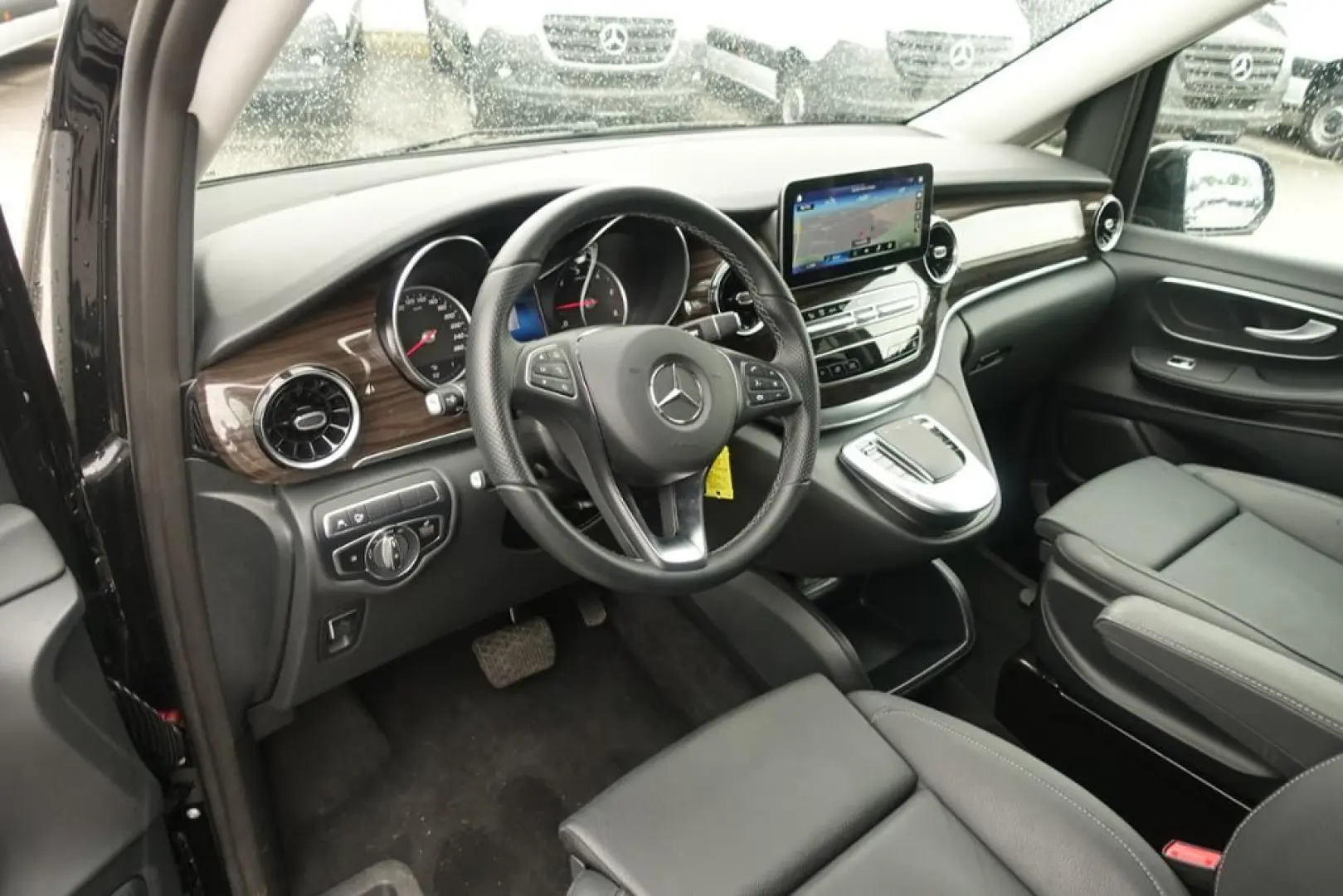 V 300 d AVANTGARDE extralang AIRMATIC 2xel.Türe