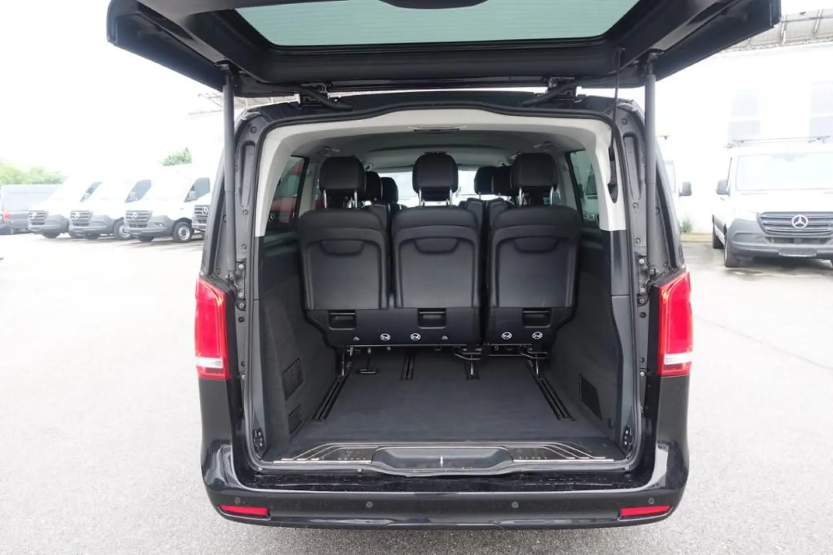 V 300 d AVANTGARDE extralang AIRMATIC 2xel.Türe