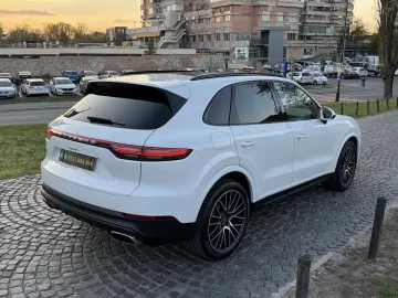 Porsche Cayenne 3.0 V6 Turbo 340CP 2019 - TVA Deductibil